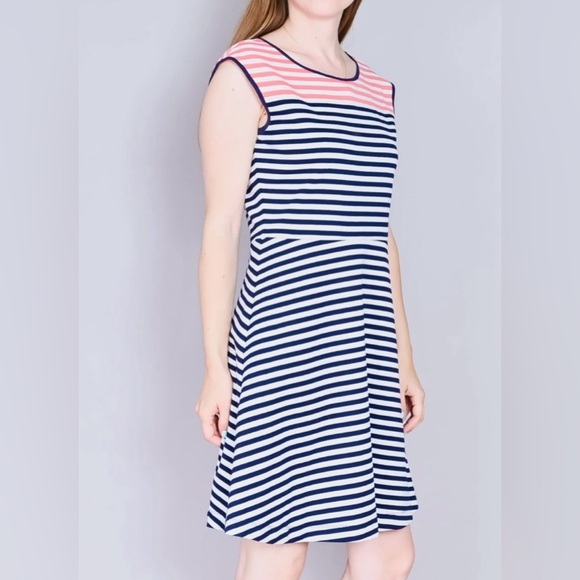 Draper James Striped Ponte Cap Sleeve A-Line Dress Navy & Red Size Medium - Picture 2 of 8